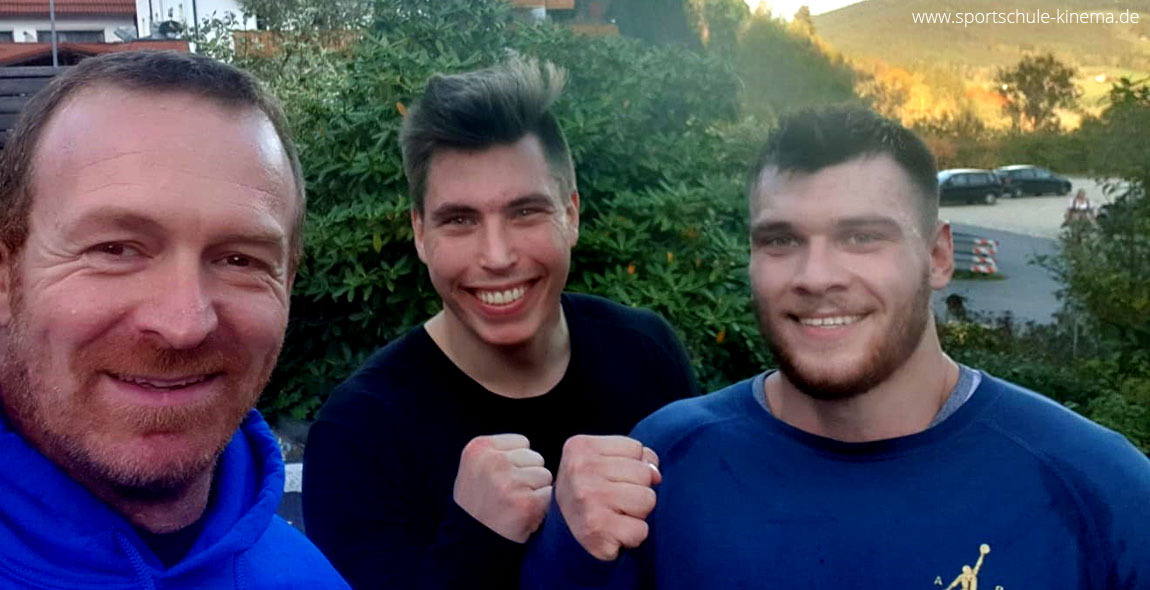 Jurgen Uldedaj und Tom Dzemski im Aufbautraining